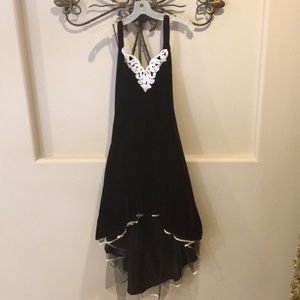 High low black velvet w/ burgundy hues prom dress